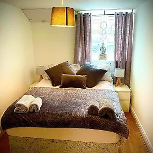 T-post Aparthotel South Milford